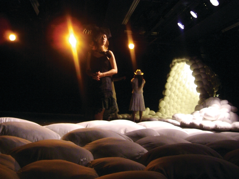 三姊妹  Sister Trio｜莎士比亞的妹妹們的劇團｜國藝會補助成果檔案庫